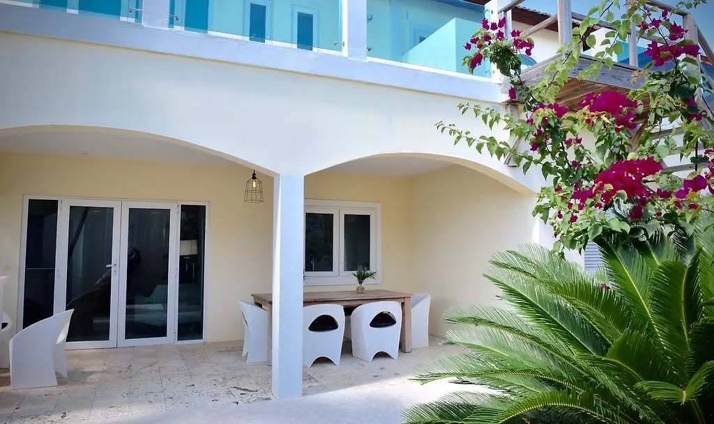 Villa Dita Noord
