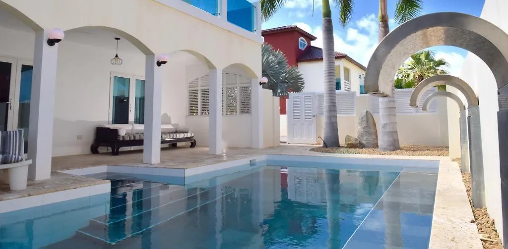 Villa Dita Noord