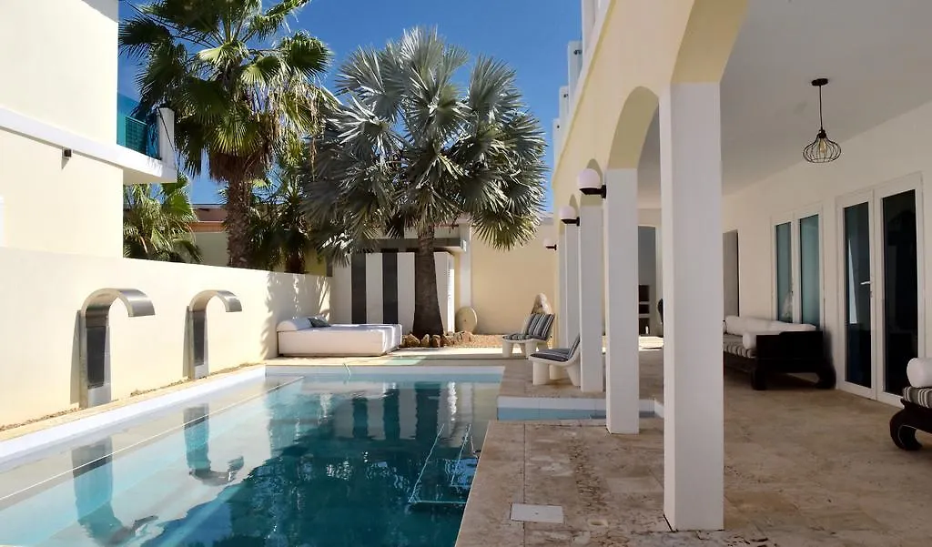 Villa Dita Noord